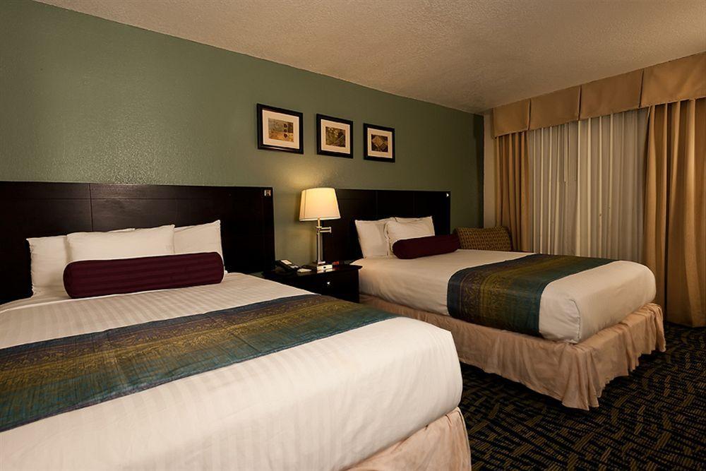 Grand Texan Hotel And Convention Center Midland Exterior foto