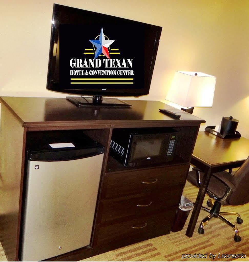 Grand Texan Hotel And Convention Center Midland Exterior foto